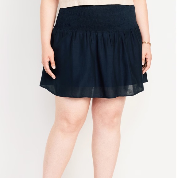 NWT OLD NAVY Smocked-Waist Mini Skirt Color: In The Navy - Picture 7 of 11